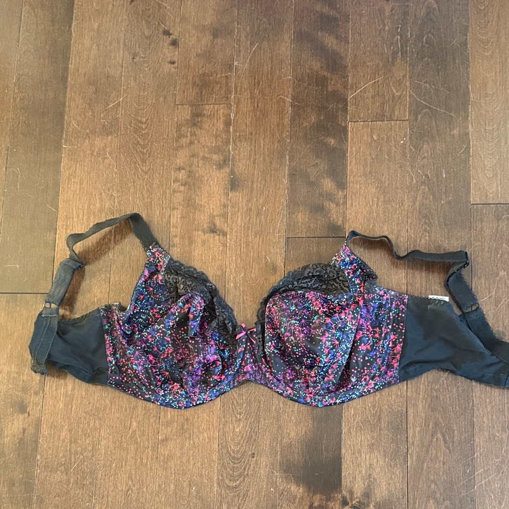 Elomi Vibrant Black and Pink Bra